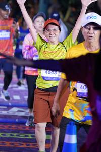 BIB: 4643
                            <button type="button" onclick="openModal(26233492)" class="btn btn-primary btn-sm float-right btn-popup" data-toggle="modal" data-target=".modal-high-quality">
                        <i class="fas fa-shopping-cart"></i> Add to Cart
                    </button>
                                            <button type="button" onclick="isThisMe(26233492, true)" class="btn btn-success btn-sm float-right btn-popup btn-isme hidden" data-toggle="tooltip" data-placement="bottom" title="นี่คือรูปของคุณใช่ไหม คลิกที่นี่เพื่อเอาเข้าอัลบั้ม">
                        <i class="fas fa-plus"></i> Add to album
                    </button>
                    <button type="button" onclick="isThisMe(26233492, false)" class="btn btn-warning btn-sm float-right btn-popup btn-isnotme hidden">
                        <i class="fas fa-ban"></i> Remove from album
                    </button>